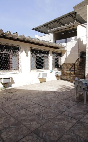 Casa à venda com 125m², 4 quartos e 3 vagasQuintal