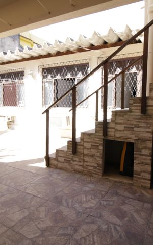 Casa à venda com 125m², 4 quartos e 3 vagasQuintal
