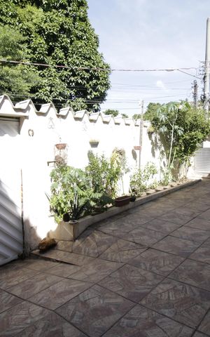 Casa à venda com 125m², 4 quartos e 3 vagasQuintal