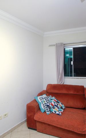 Casa à venda com 72m², 2 quartos e 1 vaga Casa à venda com 72m², 2 quartos e 1 vagaSala