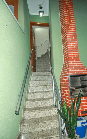 Casa à venda com 72m², 2 quartos e 1 vaga Casa à venda com 72m², 2 quartos e 1 vagaChurrasqueira/Garagem