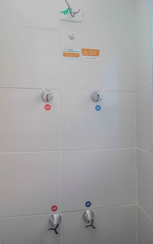 Apartamento à venda com 40m², 2 quartos e 1 vaga Apartamento à venda com 40m², 2 quartos e 1 vagaBanheiro