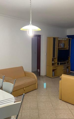 Apartamento para alugar com 91m², 2 quartos e 1 vaga Apartamento para alugar com 91m², 2 quartos e 1 vagaSala
