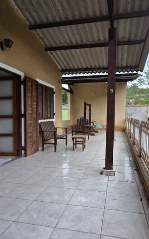 Casa para alugar com 391m², 6 quartos e 3 vagas Casa para alugar com 391m², 6 quartos e 3 vagasVaranda