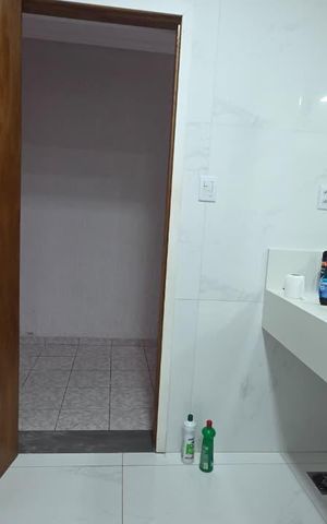 Casa para alugar com 391m², 6 quartos e 3 vagas Casa para alugar com 391m², 6 quartos e 3 vagasBanheiro 3