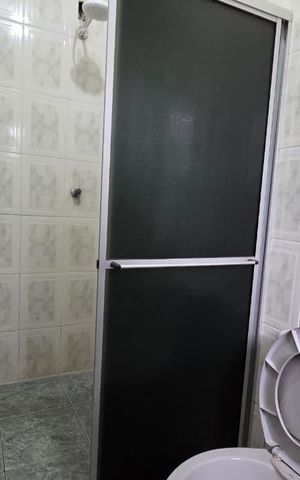 Casa para alugar com 391m², 6 quartos e 3 vagas Casa para alugar com 391m², 6 quartos e 3 vagasBanheiro Suite 1