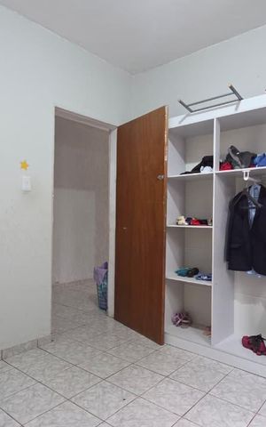 Casa para alugar com 391m², 6 quartos e 3 vagas Casa para alugar com 391m², 6 quartos e 3 vagasQuarto 5