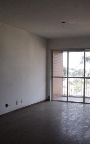 Apartamento à venda com 190m², 3 quartos e 2 vagasSala