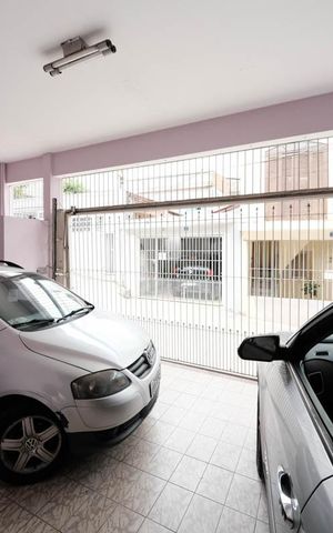 Casa à venda com 201m², 2 quartos e 3 vagasGaragem