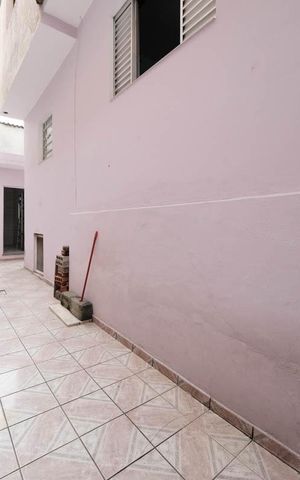 Casa à venda com 201m², 2 quartos e 3 vagasÁrea externa