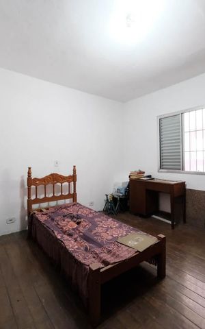 Casa à venda com 201m², 2 quartos e 3 vagasQuarto 1