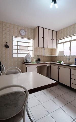 Casa à venda com 201m², 2 quartos e 3 vagasCozinha