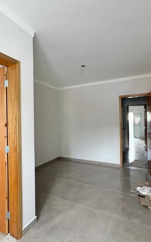 Casa à venda com 135m², 2 quartos e 3 vagasSuíte 2