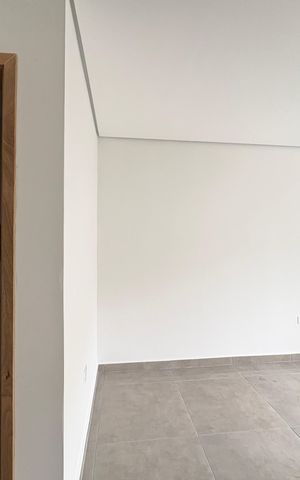 Casa à venda com 135m², 2 quartos e 3 vagasSala