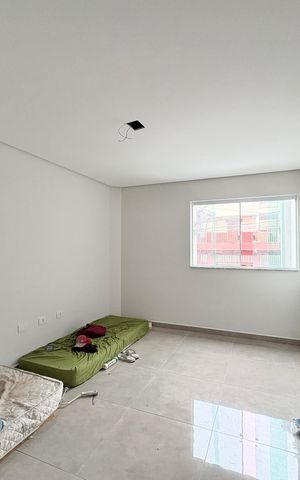 Casa à venda com 135m², 2 quartos e 3 vagasSala 