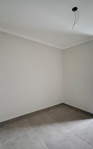 Casa à venda com 135m², 2 quartos e 3 vagasSuíte 2