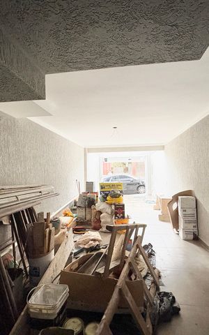 Casa à venda com 135m², 2 quartos e 3 vagasGaragem