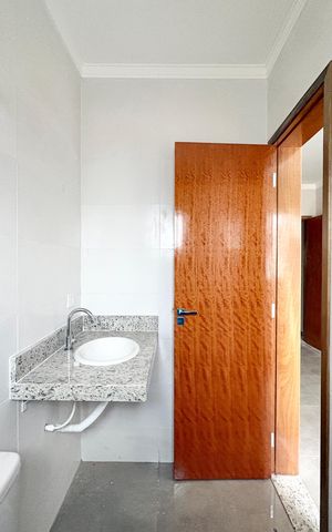 Casa à venda com 135m², 2 quartos e 3 vagasBanheiro da Suíte 1