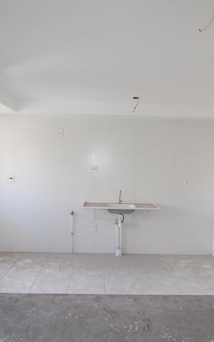 Apartamento à venda com 37m², 2 quartos e sem vagaSala / Cozinha