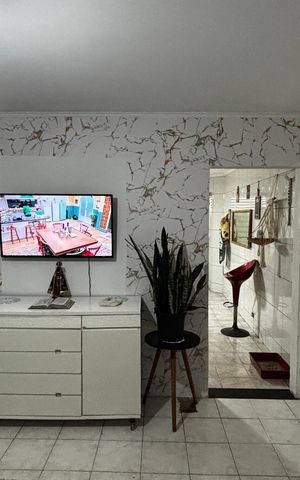 Casa para alugar com 70m², 2 quartos e sem vaga Casa para alugar com 70m², 2 quartos e sem vagaSala