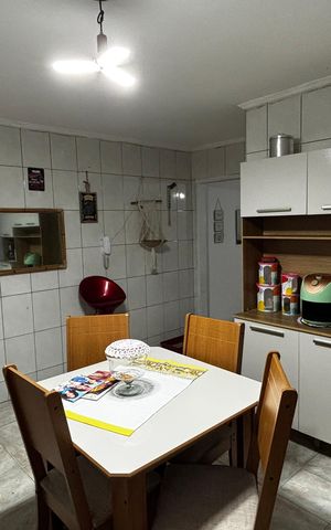 Casa para alugar com 70m², 2 quartos e sem vaga Casa para alugar com 70m², 2 quartos e sem vagaCozinha