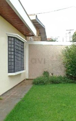 Casa à venda com 189m², 3 quartos e 2 vagas
