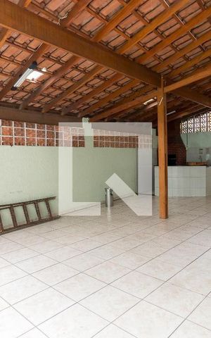 Apartamento à venda com 64m², 3 quartos e 1 vaga Apartamento à venda com 64m², 3 quartos e 1 vaga Salão de festas