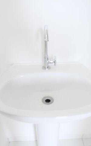 Apartamento para alugar com 33m², 1 quarto e sem vagaBanheiro da Suíte - Torneira