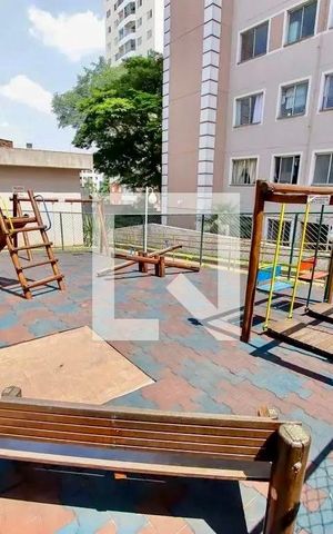 Apartamento à venda com 44m², 2 quartos e 1 vaga Apartamento à venda com 44m², 2 quartos e 1 vagaÁrea comum - Playground