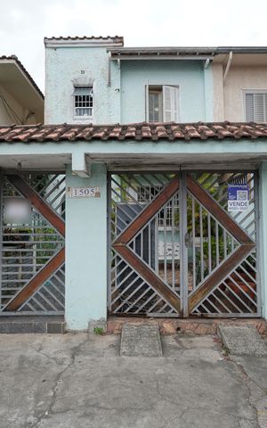 Casa à venda com 152m², 3 quartos e 1 vagaFachada