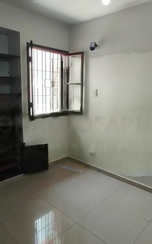 Casa à venda com 106m², 3 quartos e 2 vagas