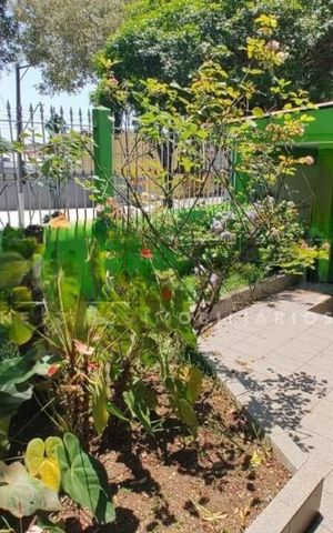 Casa à venda com 106m², 3 quartos e 2 vagas