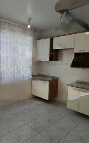 Casa à venda com 106m², 3 quartos e 2 vagas