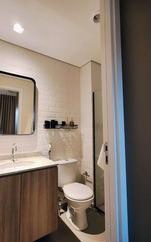 Studio à venda com 28m², 1 quarto e sem vaga Studio à venda com 28m², 1 quarto e sem vagaBanheiro