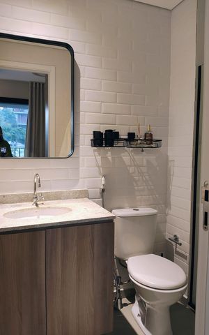 Studio à venda com 28m², 1 quarto e sem vaga Studio à venda com 28m², 1 quarto e sem vagaBanheiro