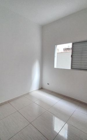 Casa para alugar com 80m², 2 quartos e sem vaga Casa para alugar com 80m², 2 quartos e sem vagaQuarto 1