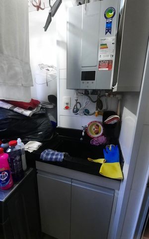 Apartamento à venda com 54m², 3 quartos e 1 vagaÁrea de serviço
