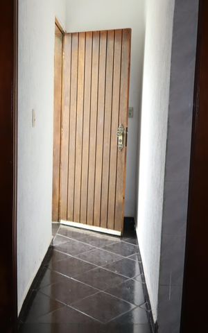 Casa à venda com 160m², 4 quartos e 3 vagasCorredor