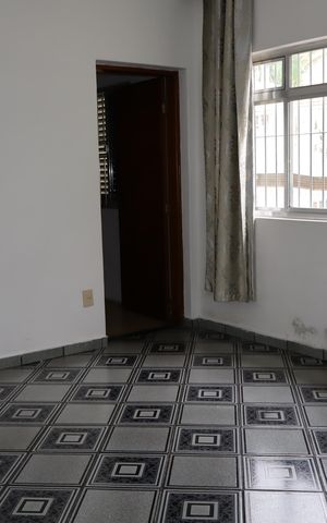 Casa à venda com 160m², 4 quartos e 3 vagasSala