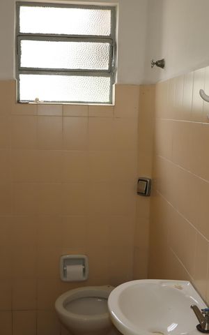 Casa à venda com 160m², 4 quartos e 3 vagasBanheiro de serviço