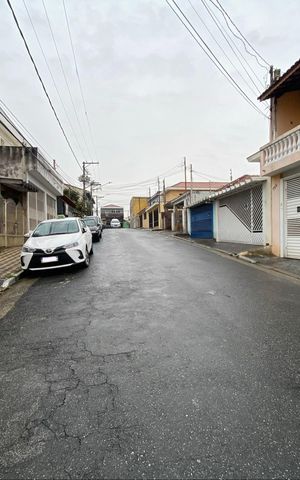 Casa à venda com 60m², 2 quartos e 1 vaga Casa à venda com 60m², 2 quartos e 1 vagaVista da Rua