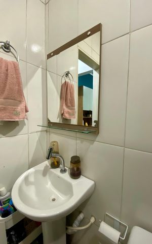 Casa à venda com 60m², 2 quartos e 1 vaga Casa à venda com 60m², 2 quartos e 1 vagaBanheiro