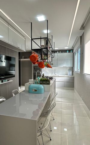 Apartamento à venda com 284m², 3 quartos e 5 vagas Apartamento à venda com 284m², 3 quartos e 5 vagasCozinha