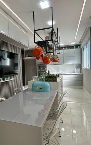 Apartamento à venda com 284m², 3 quartos e 5 vagas Apartamento à venda com 284m², 3 quartos e 5 vagasCozinha