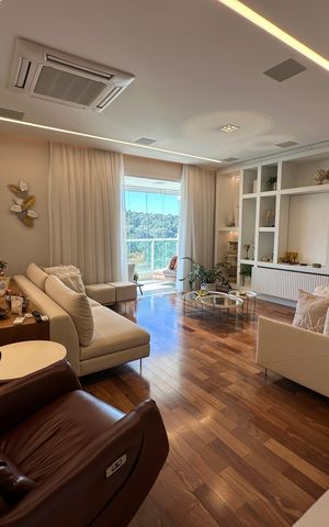 Apartamento à venda com 284m², 3 quartos e 5 vagas Apartamento à venda com 284m², 3 quartos e 5 vagasSala