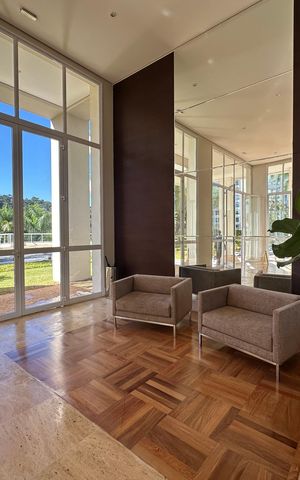 Apartamento à venda com 284m², 3 quartos e 5 vagas Apartamento à venda com 284m², 3 quartos e 5 vagasÁrea comum