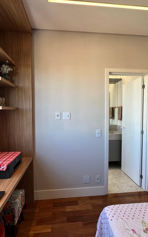 Apartamento à venda com 284m², 3 quartos e 5 vagas Apartamento à venda com 284m², 3 quartos e 5 vagasSuíte 3