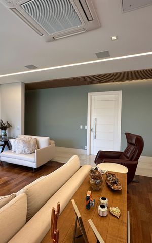 Apartamento à venda com 284m², 3 quartos e 5 vagas Apartamento à venda com 284m², 3 quartos e 5 vagasSala