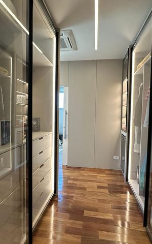 Apartamento à venda com 284m², 3 quartos e 5 vagas Apartamento à venda com 284m², 3 quartos e 5 vagasCloset da suíte 1