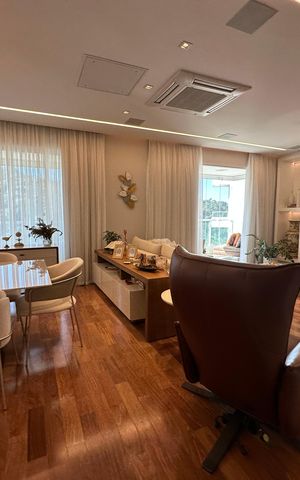 Apartamento à venda com 284m², 3 quartos e 5 vagas